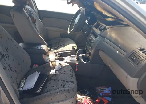 2010 Ford Fusion Se from USA, damaged, VIN 3FAHP0HA6AR169457